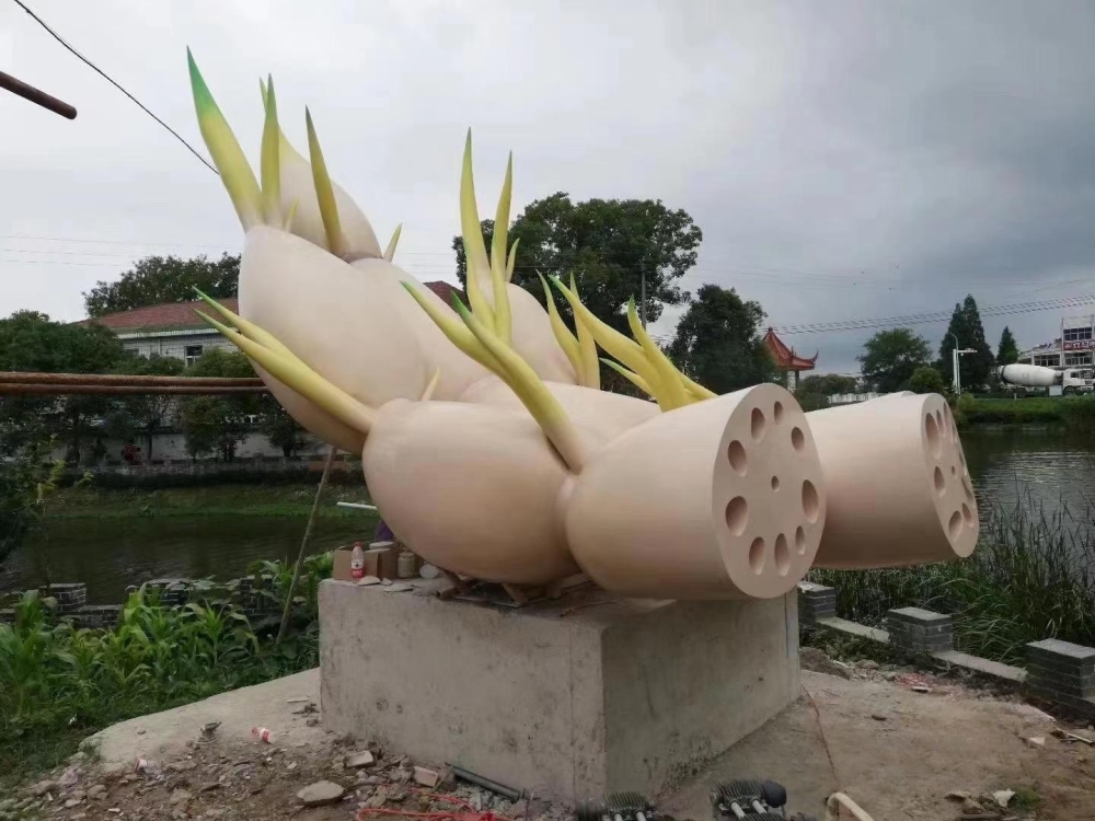 玻璃鋼仿真蓮藕雕塑