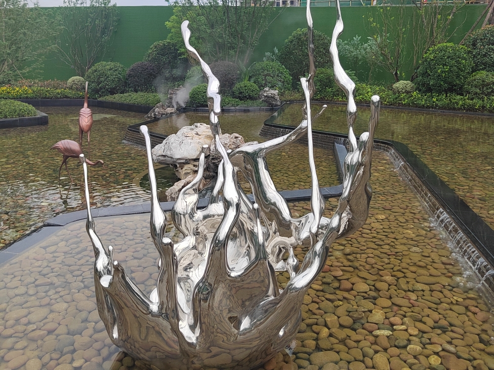 四川鄰水邦泰地產(chǎn)不銹鋼雕塑